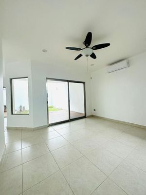 CASA EN VENTA EN CIUDAD DEL CARMEN EN FRACCIONAMIENTO RAICES