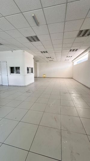 SE RENTA LOCAL COMERCIAL TUXTLA