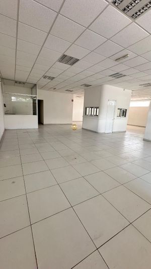 SE RENTA LOCAL COMERCIAL TUXTLA