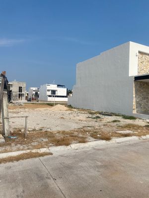 TERRENO EN VENTA EN COUNTRY OLAS,EN CIUDAD DEL CARMEN.