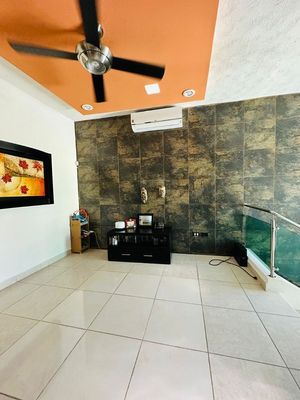 CASA EN VENTA EN CIUDAD DEL CARMEN EN FRACCIONAMIENTO RAICES