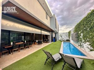 Exclusiva casa en venta en zona Campestre