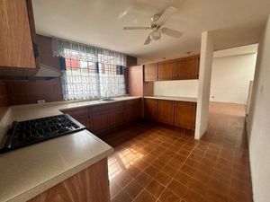 Casa en venta zona Bosques