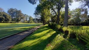 Casa en venta en Club de Golf Avándaro, Valle de Bravo.