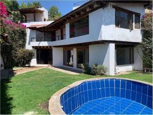 Casa en renta en Valle de Bravo.