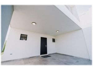 Casa en Venta en Kebana Apodaca