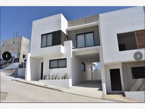 Casa en Venta en Villa Residencial Santa Fe 5ta. Sección Tijuana