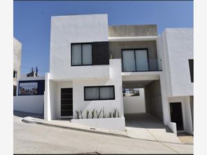 Casa en Venta en Villa Residencial Santa Fe 3ra. Sección Tijuana