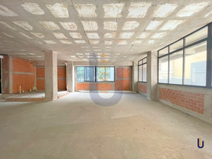 Oficina en obra gris en renta - 300 m2 - Polanco