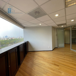 Oficina en renta -225 m2-Piso 8, Anzures, CDMX.