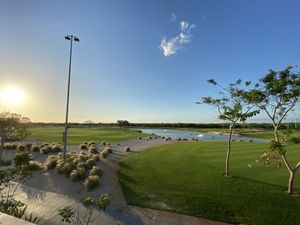 MAGNIFICO TERRENO EN CLUB DE GOLF EN VENTA - YUCATÁN