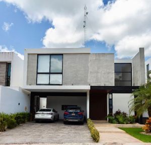 HERMOSA CASA EN VENTA PRIVADA CHAACTUN