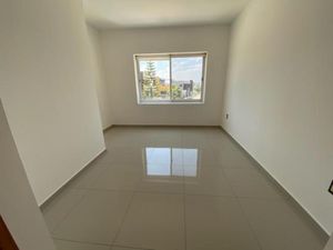 Casa en Venta en Residencial Provenza (La Romana) Tlajomulco de Zúñiga