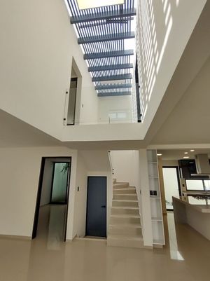 Casa minimalista en Venta en Prados de Cuernavaca.