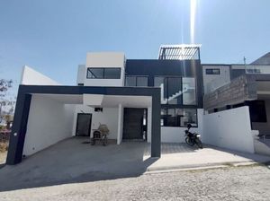 Casa NUEVA en Venta en Burgos Corinto, Temixco Morelos.