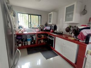 Casa en Venta en UN SOLO NIVEL ,EN Fracc. Insurgentes, Cuernavaca Morelos.