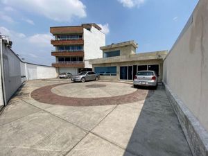 Oficina en renta en planta baja en Tlaltenango, Cuernavaca Morelos.