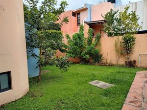 Casa condominio en venta en Hacienda Tétela, Cuernavaca Morelos.