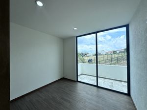 HERMOSA CASA NUEVA EN VENTA EN LOMA ALTA TRES MARIAS MORELIA