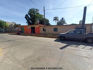 ¡OPORTUNIDAD PARA INVERSIONISTAS! PROPIEDAD EN VENTA EN CALLE PRINCIPAL