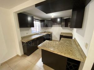 Casa en Venta en Valle del Pedregal Tijuana