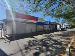 LOCAL COMERCIAL EN VENTA EN ESQUINA SOBRE AVENIDA ALEMÁN