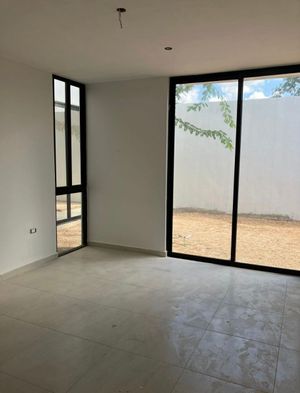 VENTA CASA PRIVADA RESIDENCIAL DE UN NIVEL EN CONKAL, YUCATÁN