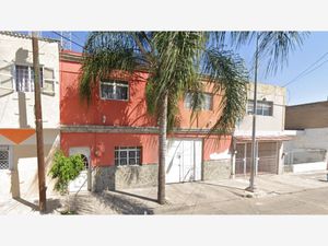 Casa en Venta en Postes Cuates (Federalismo) Guadalajara