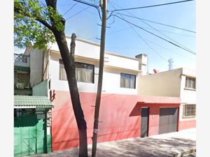 Casa en Venta en Pro-Hogar Azcapotzalco