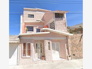 Casa en Venta en Infonavit Pedregoso San Juan del Río