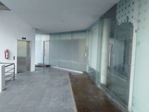 Local comercial en venta o renta en Plaza Carrizalejo, S.P.G.G.