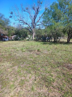 Venta de Terreno en Los Azahares, Montemorelos