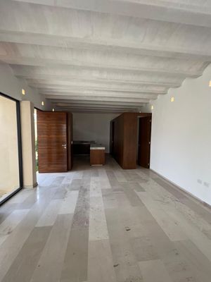 En venta Casa Nearoma, Residencial Xcanatún.