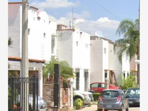 Casa en Venta en Campo Real Irapuato