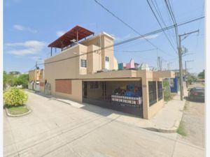 Casa en Venta en Villas de San Clemente Álamo Temapache