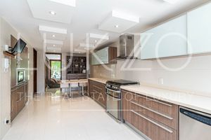 Casa en venta en Bosques de las Lomas