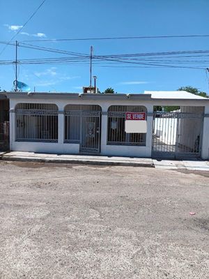 VENTA CASA EN LA COL. OLIVARES