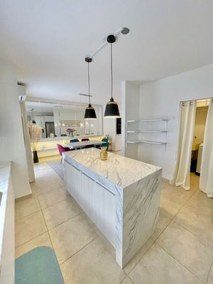 HERMOSA CASA EN VENTA EN REAL DE CASTILLA