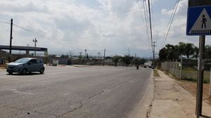 Terreno Uso Industrial a dos calles de Gobernador Curiel en Lomas del Cuatro