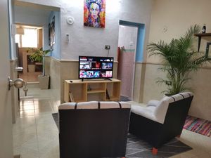 Venta Casa a sobre calle 66 a 150 mts de la Ermita, Centro de Mérida