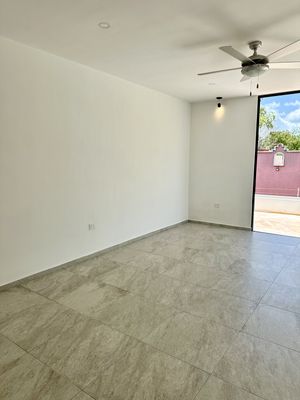 Venta Casa en Privada Kinish con habitación planta baja