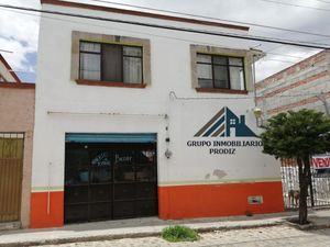 Casa en VENTA 3 recamaras 2 baños  Colonia ampliación López Mateos Tequisquiapan