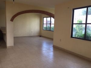 CASA EN VENTA  3 RECAMARAS 2 BAÑOS LA MAGDALENA  Tequis