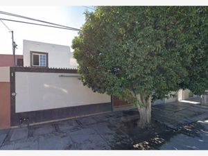 Casa en Venta en Jardines de California Torreón