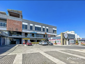 Local comercial con inquilino en venta en Plaza Sendas, Capital Norte, Zapopan