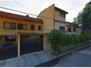 Casa en Venta en Lomas Estrella Iztapalapa