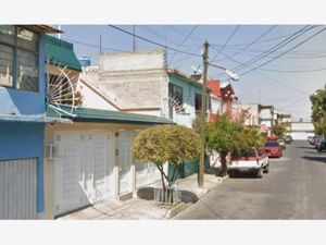 Casa en Venta en Metropolitana Tercera Sección Nezahualcóyotl