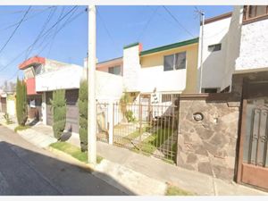 Casa en Venta en Bosques de Amalucan Puebla