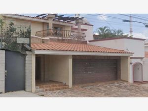 Casa en Venta en Colinas de San Miguel Culiacán