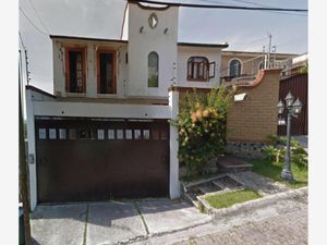 Casa en Venta en Burgos Bugambilias Temixco